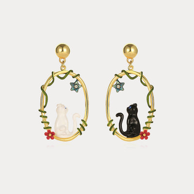 Elegant Black Cat Stud Earrings