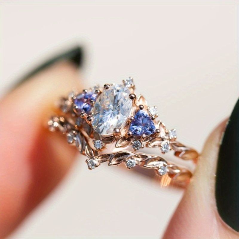 Shiny Gold Vintage Ring