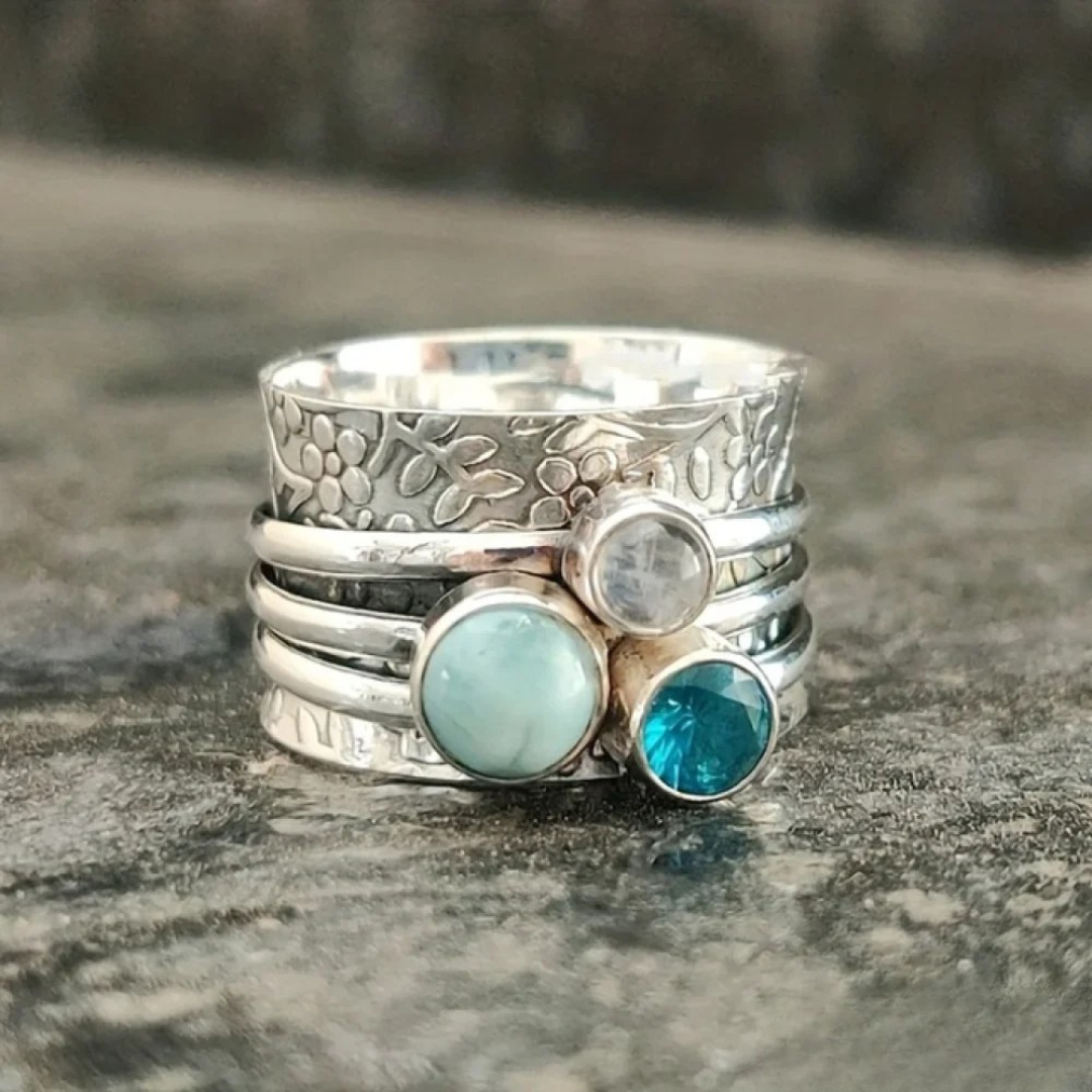 Chic Natural Blue Gemstone Ring
