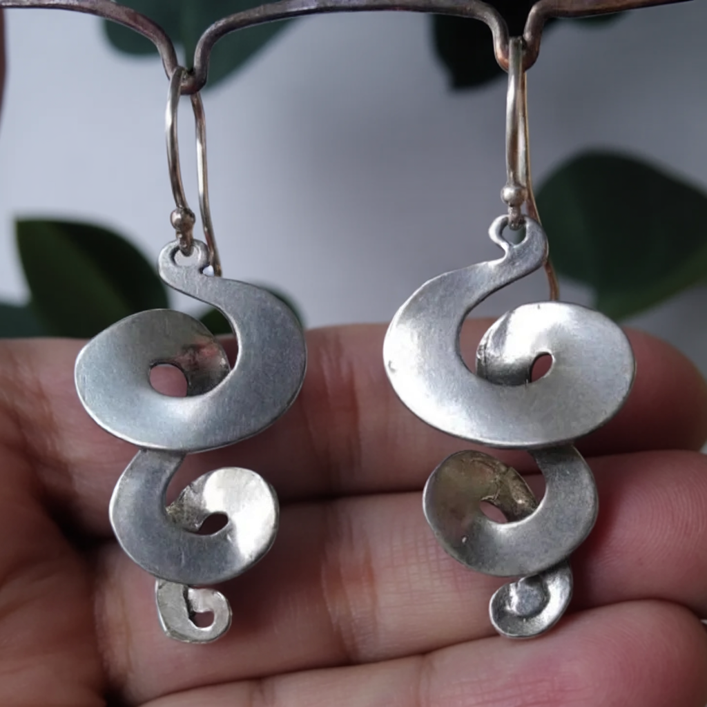 SilverLoom™ Vintage Spiral Earrings