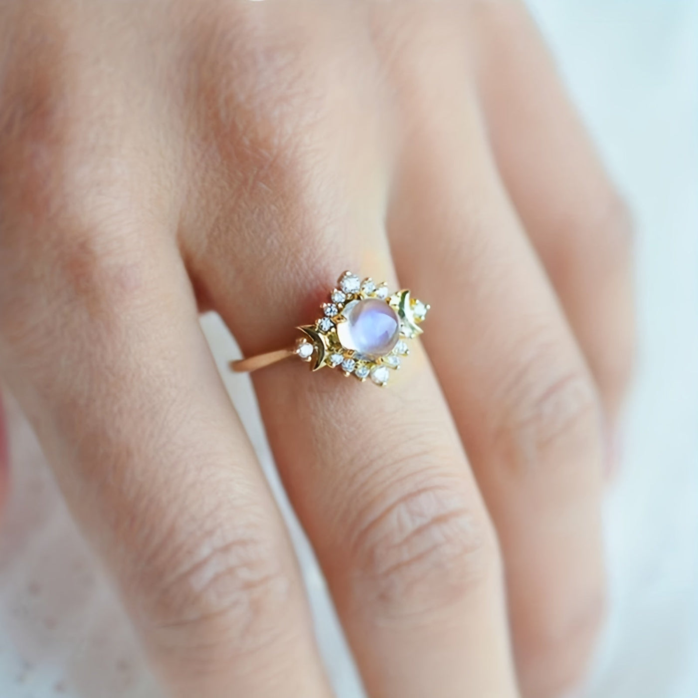 Lisbeth Moonstone Gemstone Ring