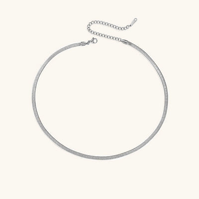 Gold Fish-Shaped Necklace by Elizabeth | 18k Gold