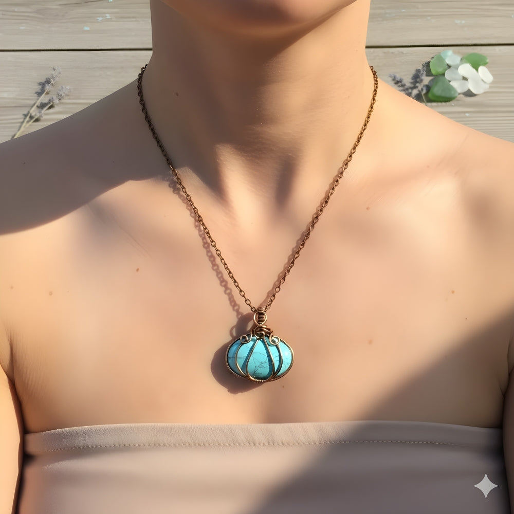 Vintage Mermaid – Handcrafted Golden Necklace with Unique Pendant