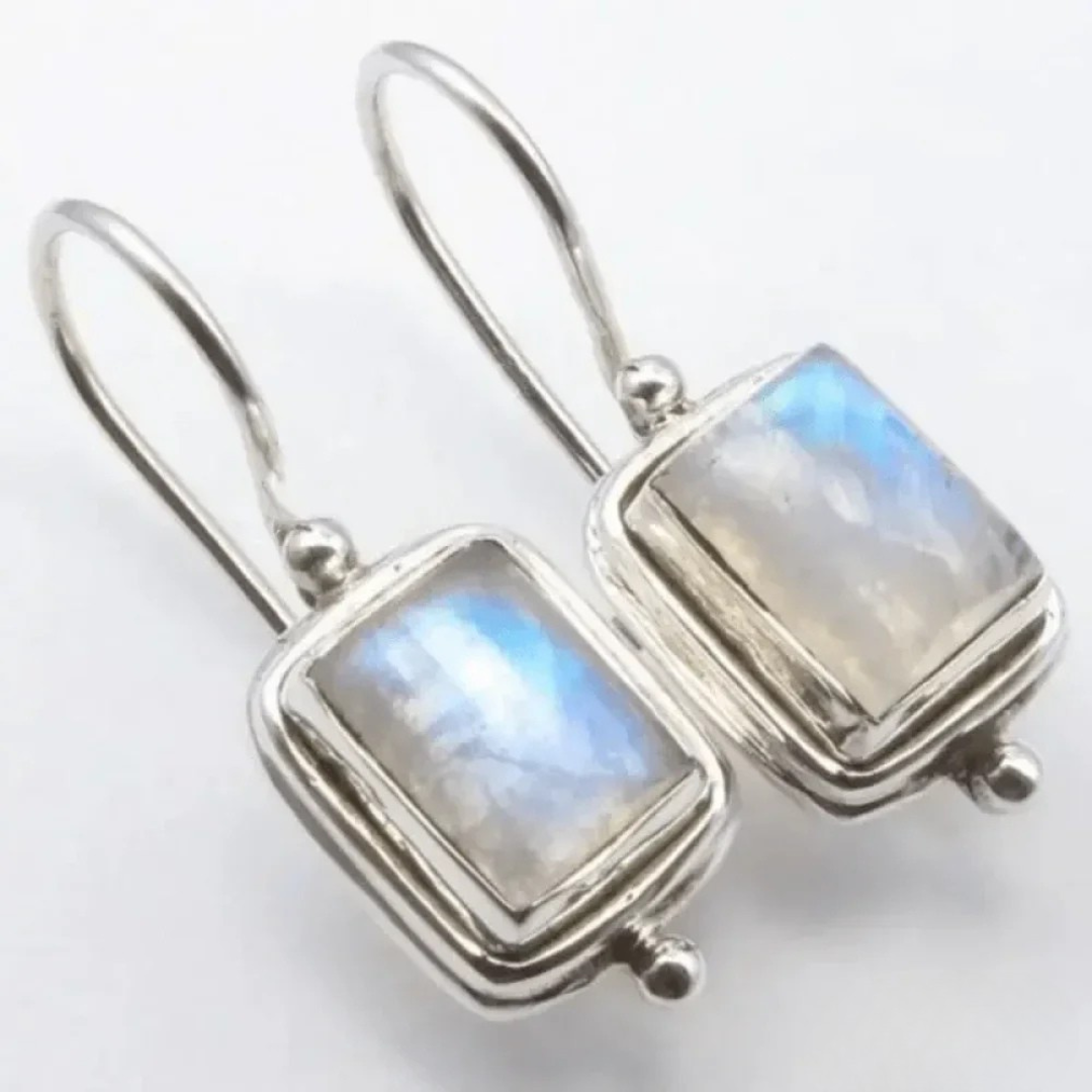 Theo™ Vintage Square Moonstone Earrings
