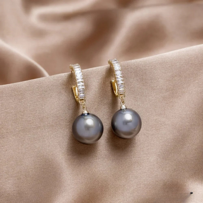Isla™ | Elegant Pearl and Zirconia Earrings