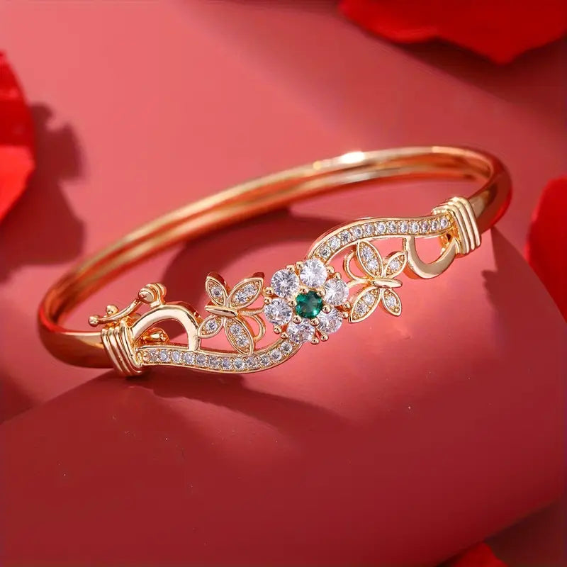 Gold Isla Beaumont Bracelet