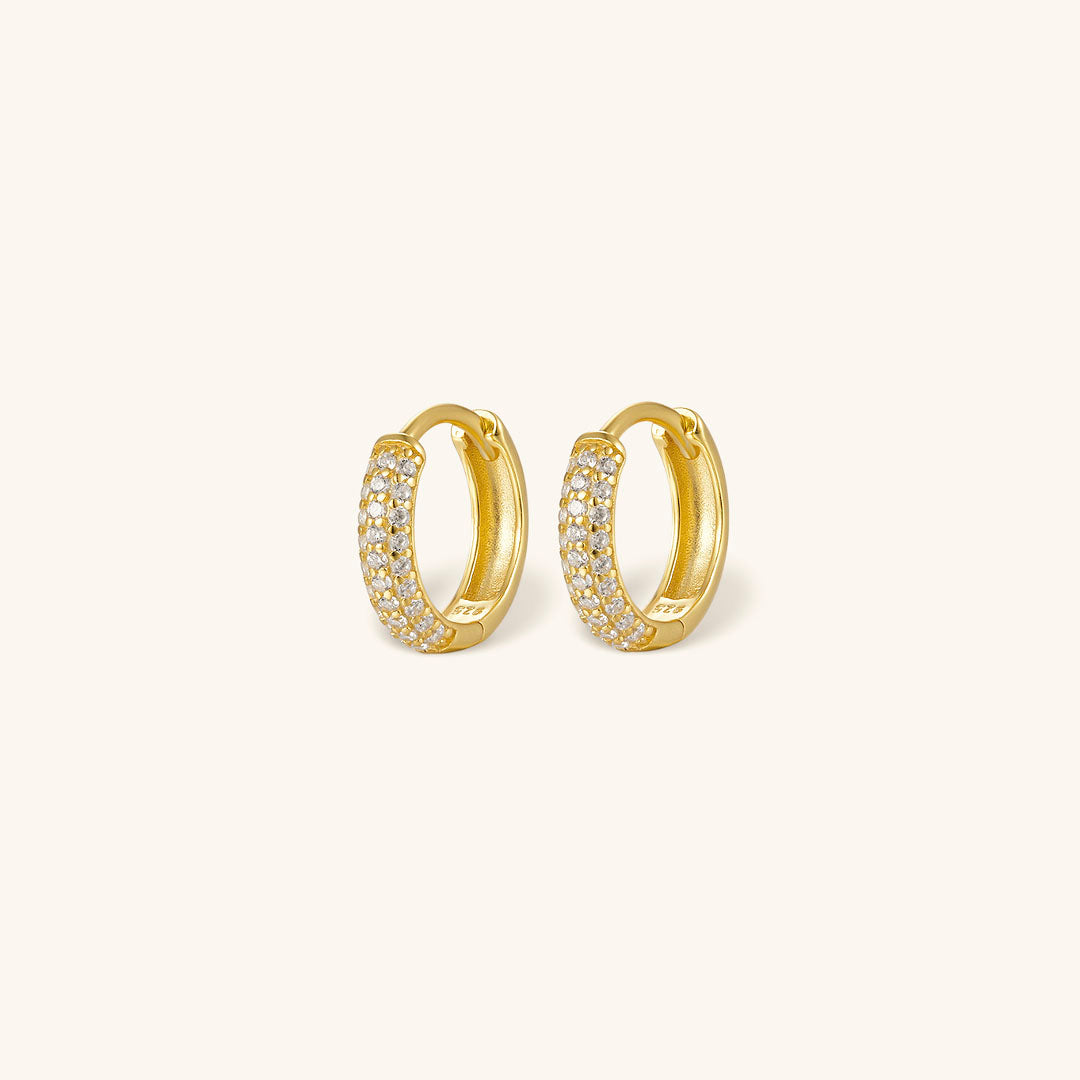 Explore the Distinctive Amy Huggie Earrings in 18k Gold