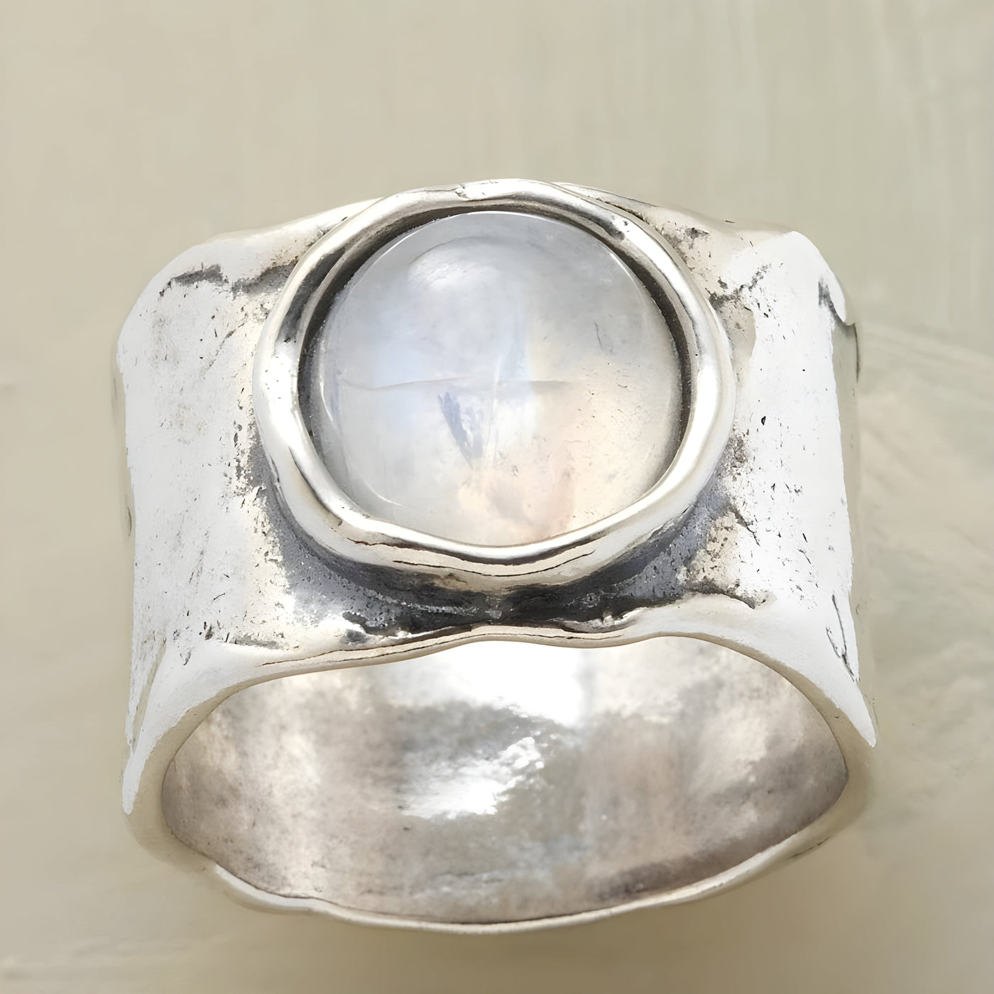 Silver ring with moonstone.