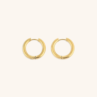 Timeless 18k Gold Round Earrings