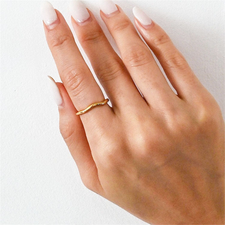 Dianne 18k Gold Stacking Ring
