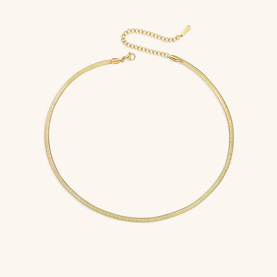 Gold Fish-Shaped Necklace by Elizabeth | 18k Gold