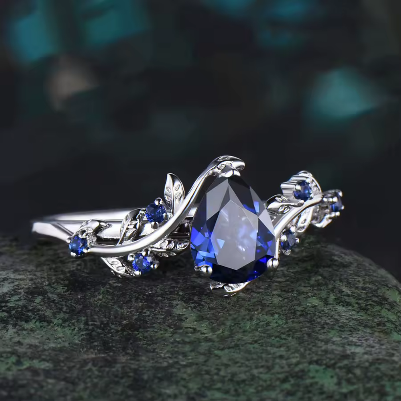 Elisa Oval Blue Sapphire Ring