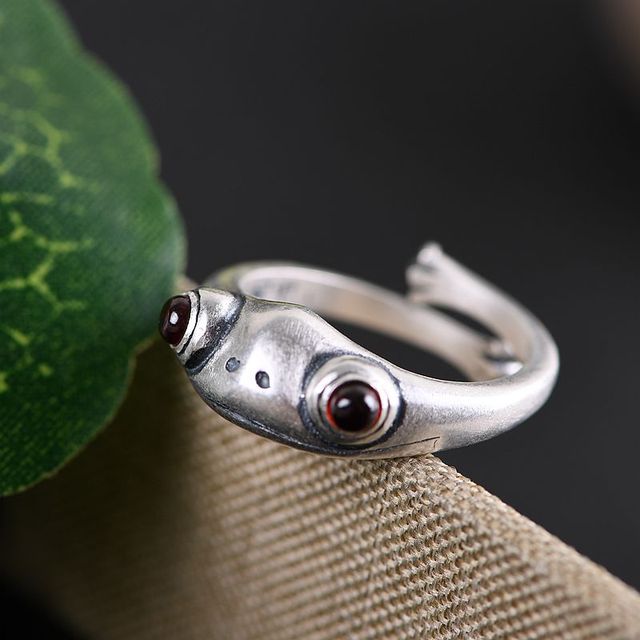 Adjustable Retro Frog Ring