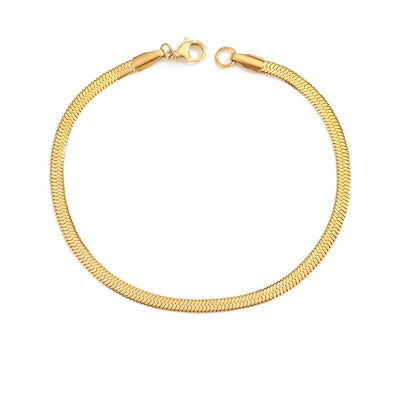 18k Gold Stella Necklace Featuring Braid and Fish Design
