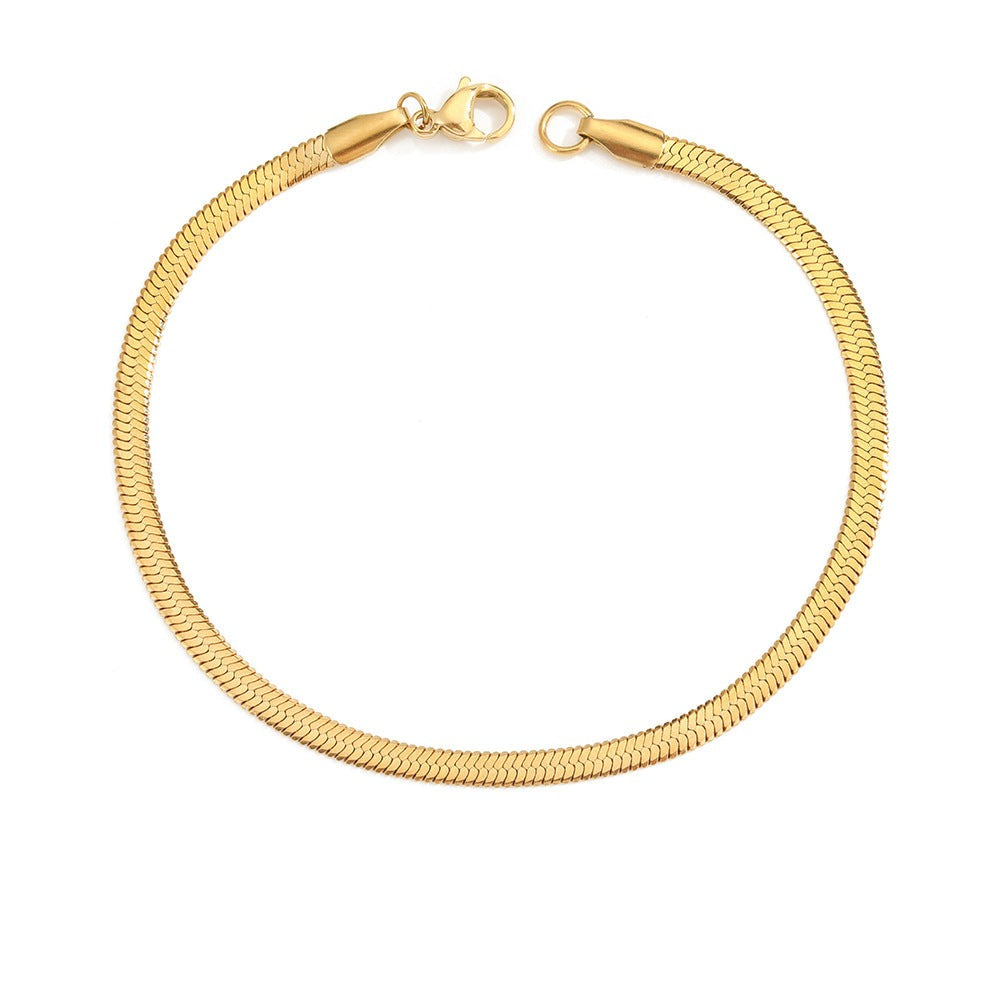 18k Gold Stella Necklace Featuring Braid and Fish Design