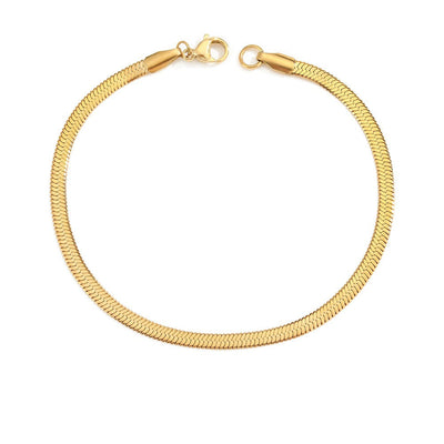 18k Gold Stella Necklace Featuring Braid and Fish Design
