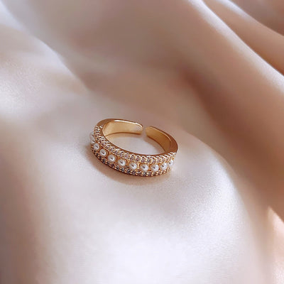 Opulent Pearl and Gold Designer Ring