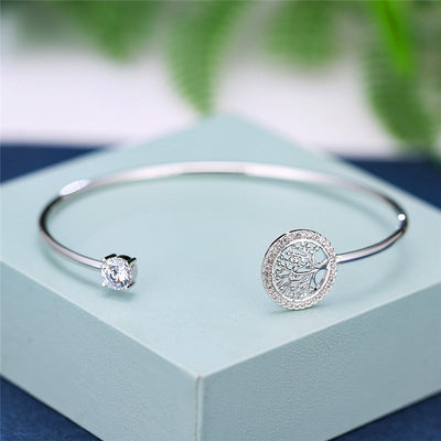 Chic Adjustable Tree of Life Bracelet for a Stunning Style