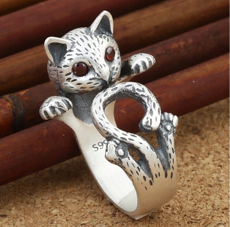 Adjustable Hand-Painted Cat Ring Crafted from 925 Sterling Silver
