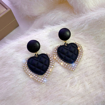 Black Heart Earrings in Gold