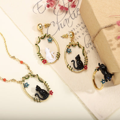 Gift Set Featuring a Black Cat with Elegant Wrapping