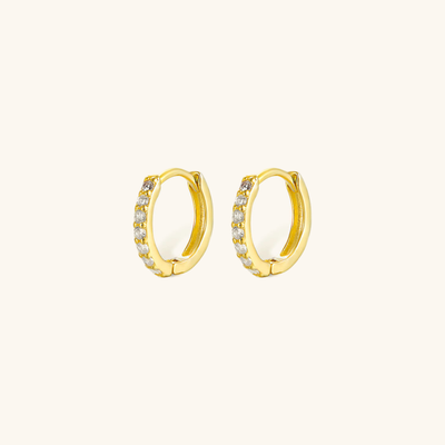 Alexandria Huggie Earrings in 18k Gold