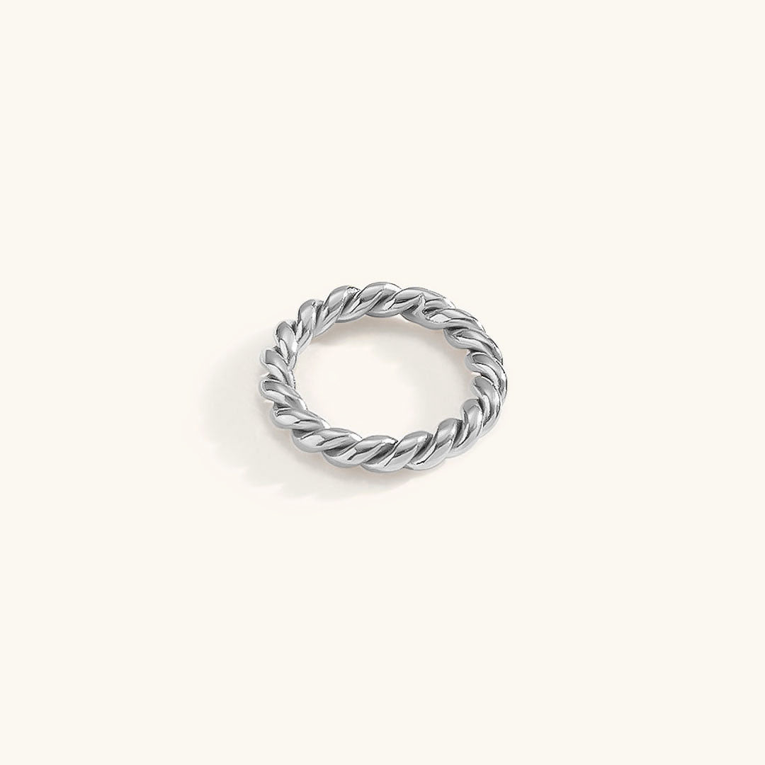 18k Gold Melody Twist Ring