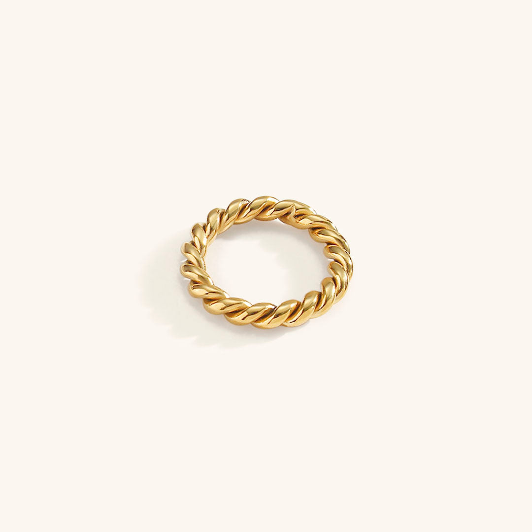 18k Gold Melody Twist Ring