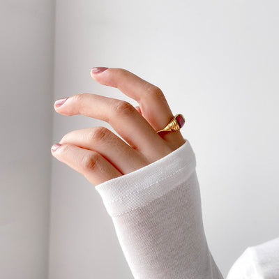 Carmine Arv Ring | 18K Gold