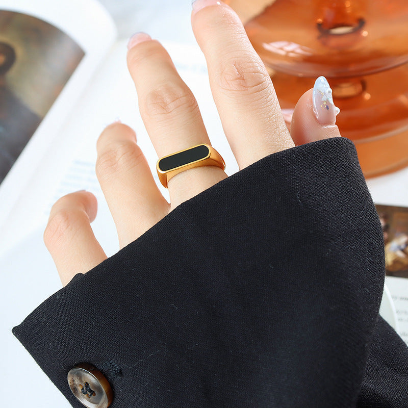 18K Gold Brenda Ring featuring Onyx