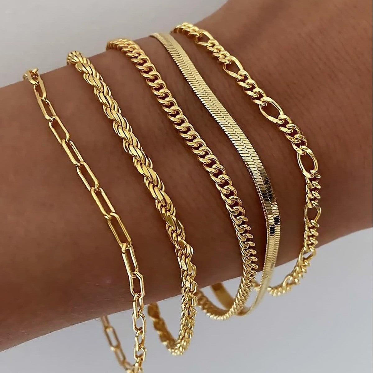 Ellis™ Gold Bracelet Collection