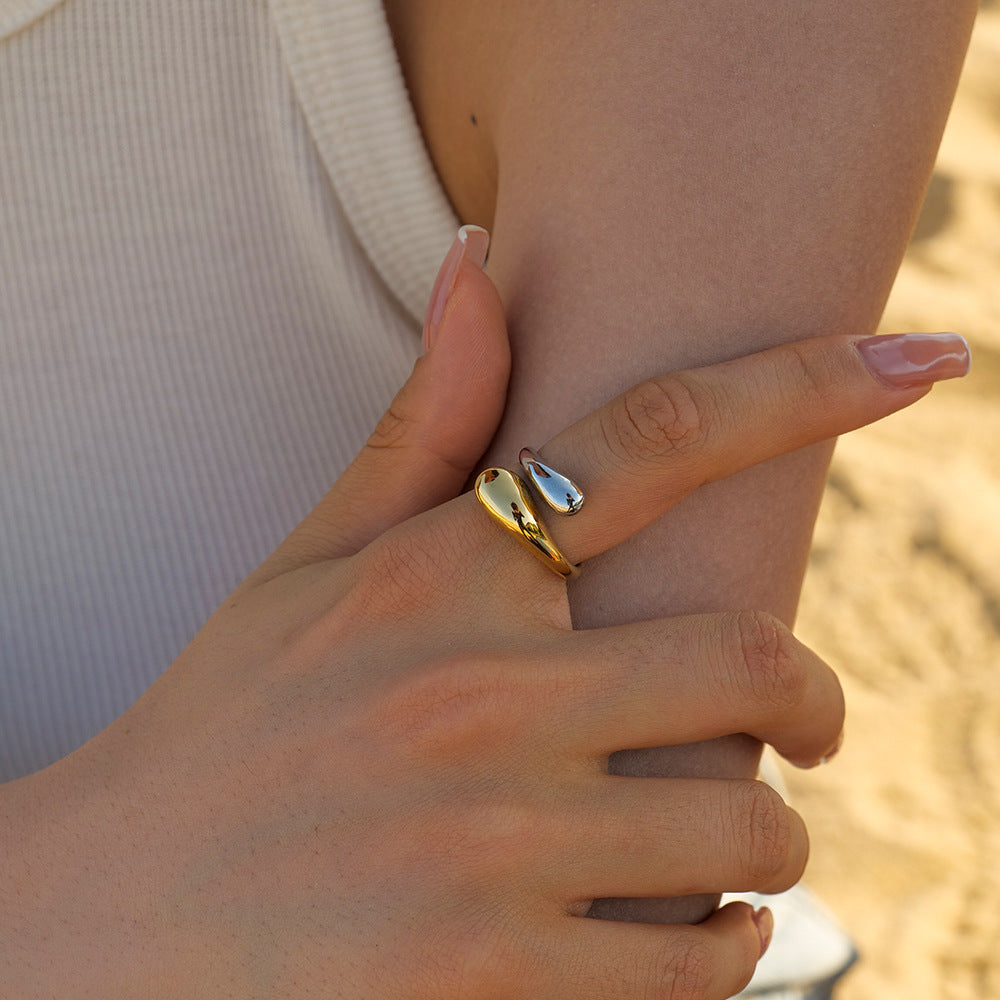 Cora Ring in 18K Gold