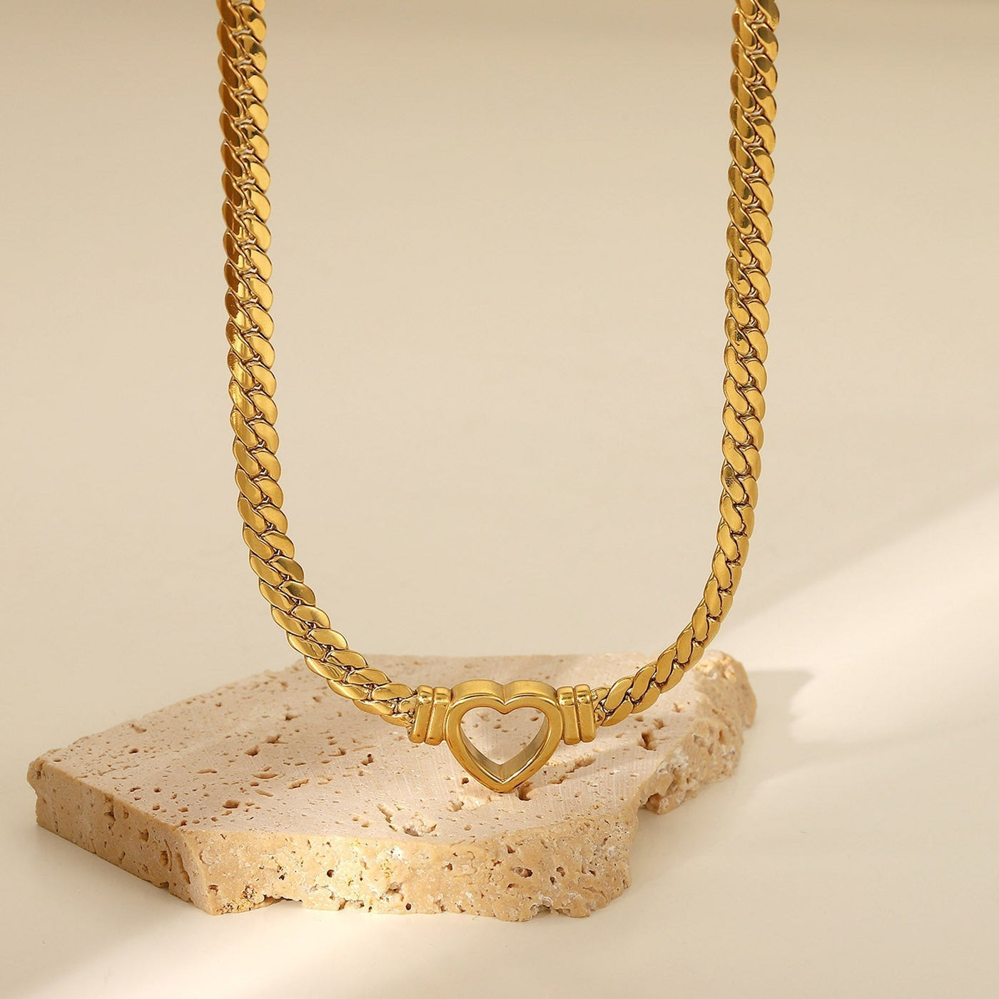 18k Gold Vali Necklace with Body Band