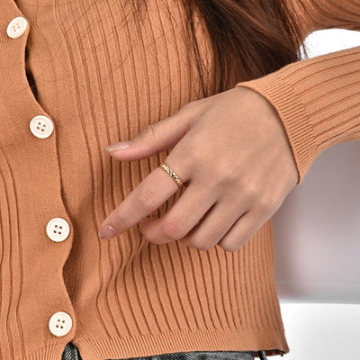 18k Gold Orbit Echo Ring