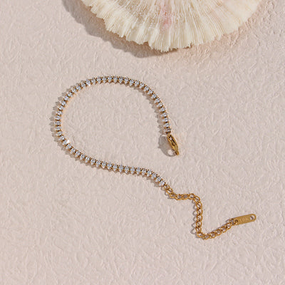 Wisteria Diamond Tennis Bracelet in 18k Gold