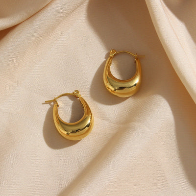 18k Gold Circle-Shaped Evie Hoop Earrings