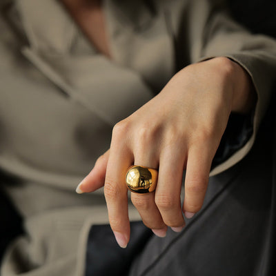 18k Gold Navia Ring