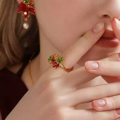 Maple Leaf-Inspired Ring