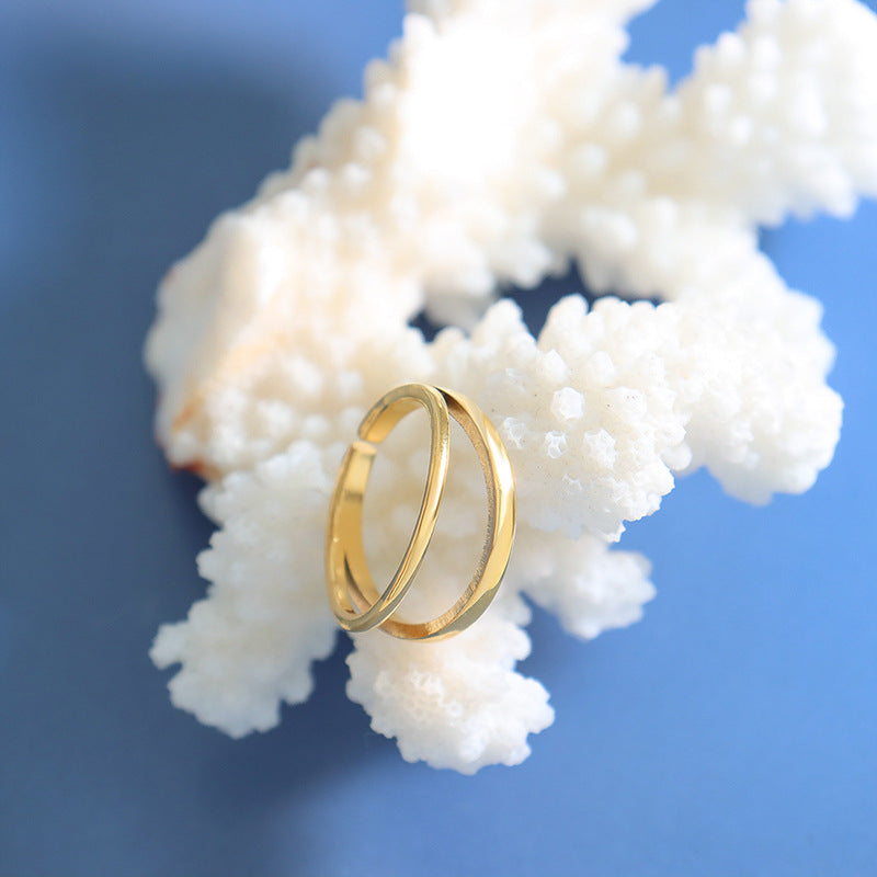 18k Gold Ring with Nilloverflade Finish