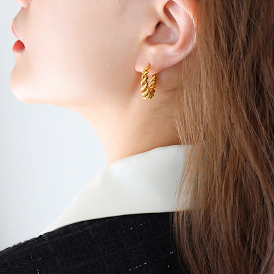 Aurum Twist 18k Gold Hoop Earrings