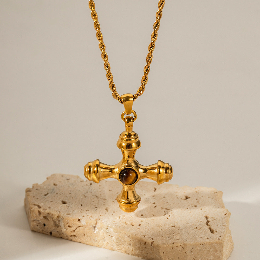 Della Necklace in 18K Gold