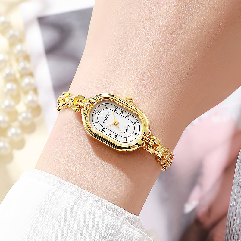 Alira™ | Golden Moment Timepiece