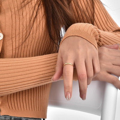 18k Gold Orbit Echo Ring