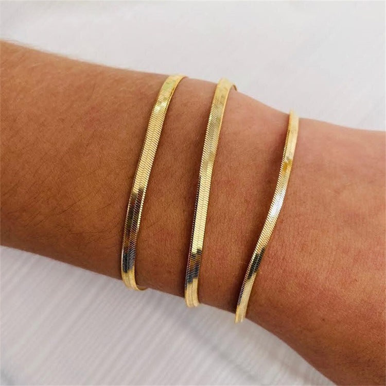 18k Gold Herringbone Pattern Vida Bracelet