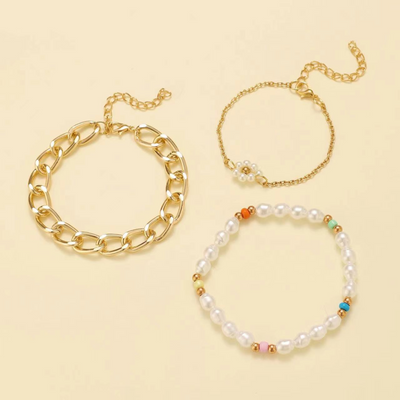 Daisy Pearl Bracelet Collection