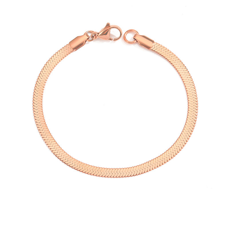 18k Gold Stella Necklace Featuring Braid and Fish Design