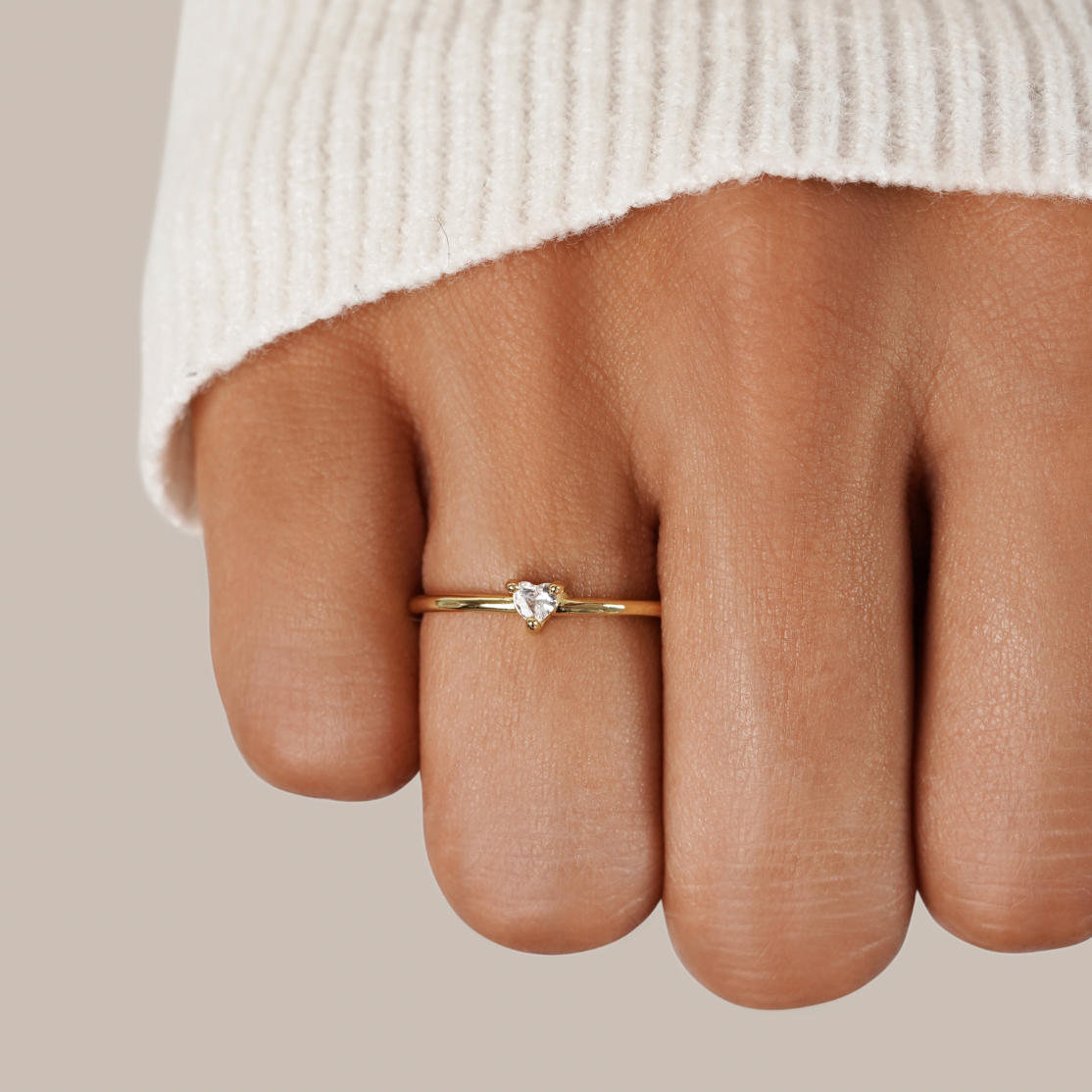 Samara | Heart-Shaped Crystal Love Ring