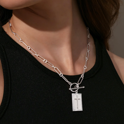 Logan | Distinctive Elegant Cross Pendant Necklace