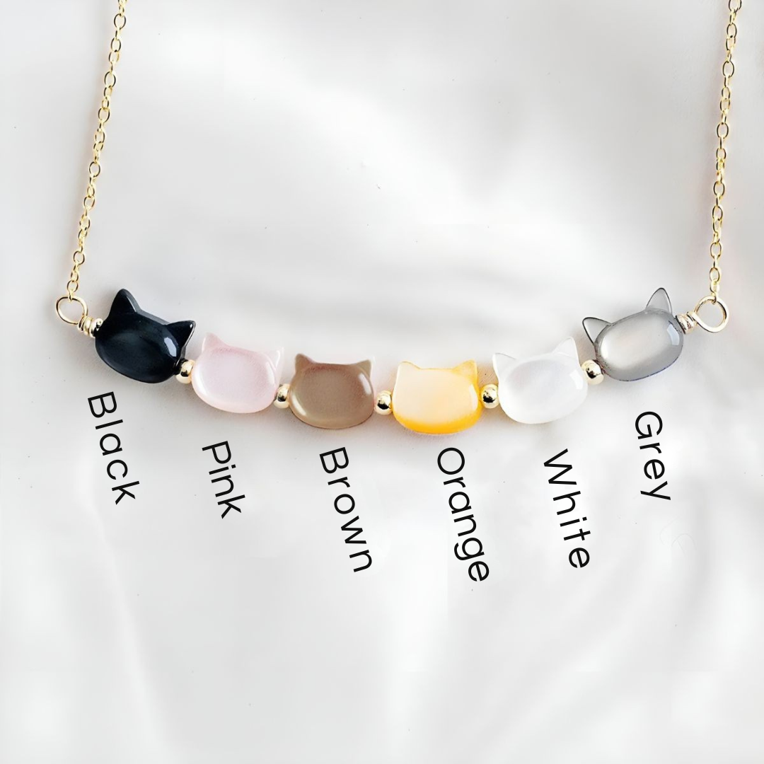 Miaura™ | Gemstone Necklace in Cat Shape