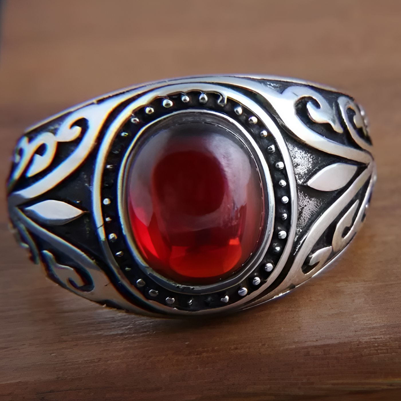 Antique Garnet Gemstone Ring